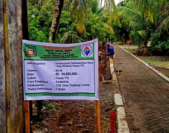 Pembangunan Lanning Parit Dusun VII 2025